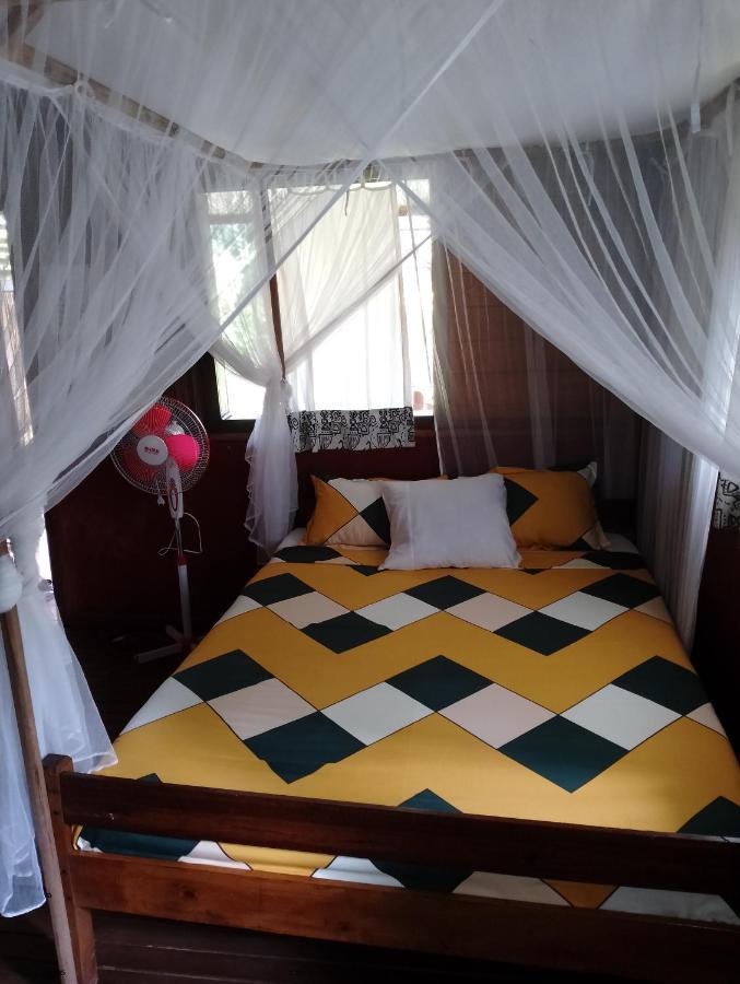 Chez Nath Bed and Breakfast Ile Sainte-Marie Buitenkant foto