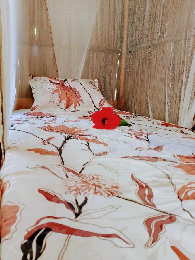 Chez Nath Bed and Breakfast Ile Sainte-Marie Buitenkant foto